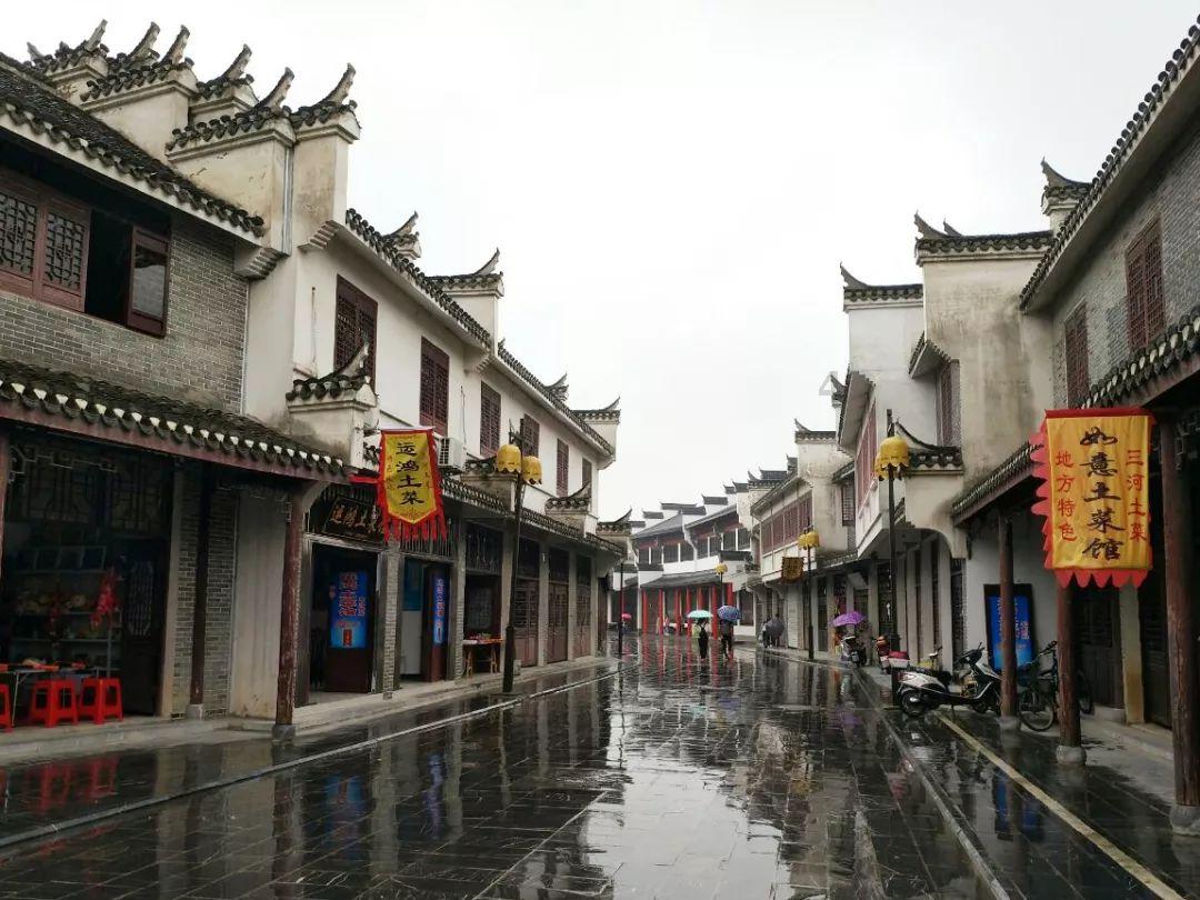 尽在好看吗适合短发还是长发,为啥浓妆淡妆为啥?- 您的专属知识问答平台
